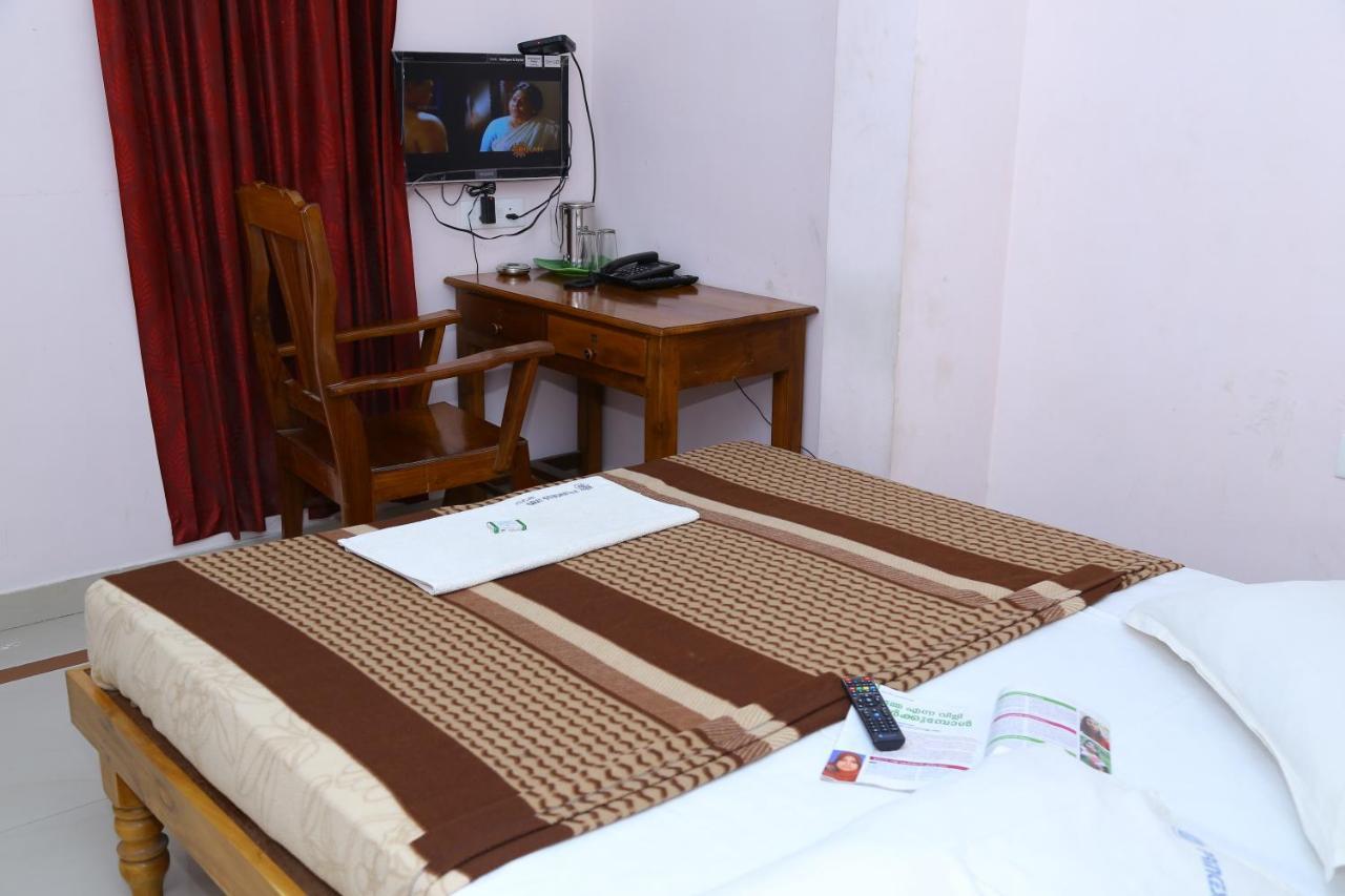 Princess Inn Royal Thiruvananthapuram Extérieur photo