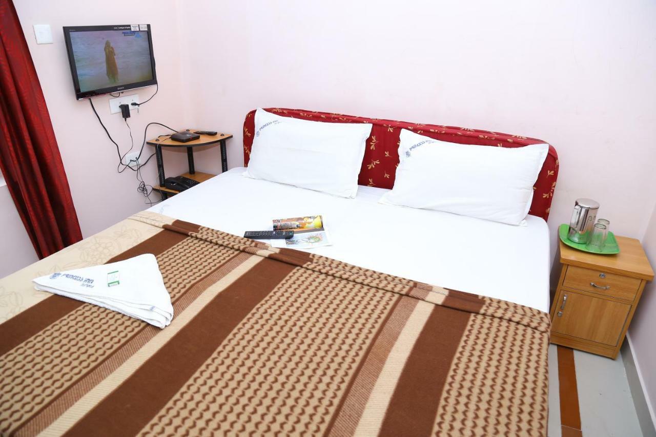 Princess Inn Royal Thiruvananthapuram Extérieur photo