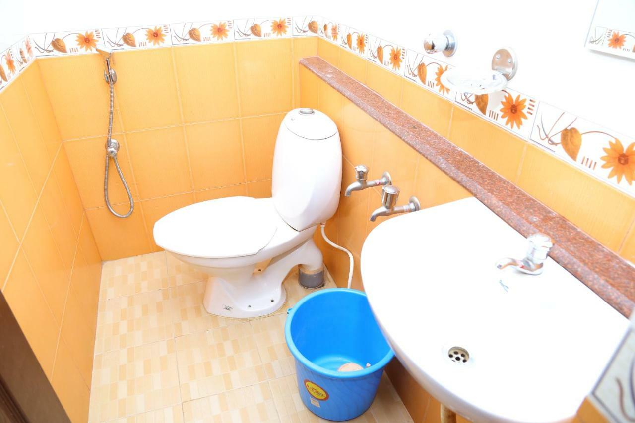 Princess Inn Royal Thiruvananthapuram Extérieur photo